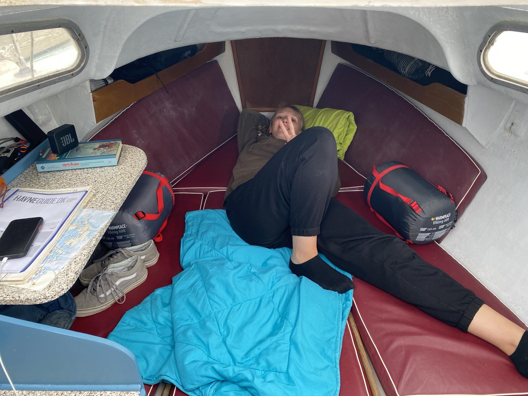 Vores sejlbåd set indefra